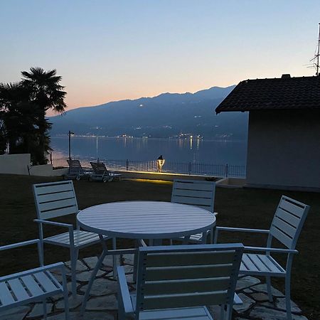 La Playa Cottage Con Spiaggia Privata Pettenasco Kültér fotó